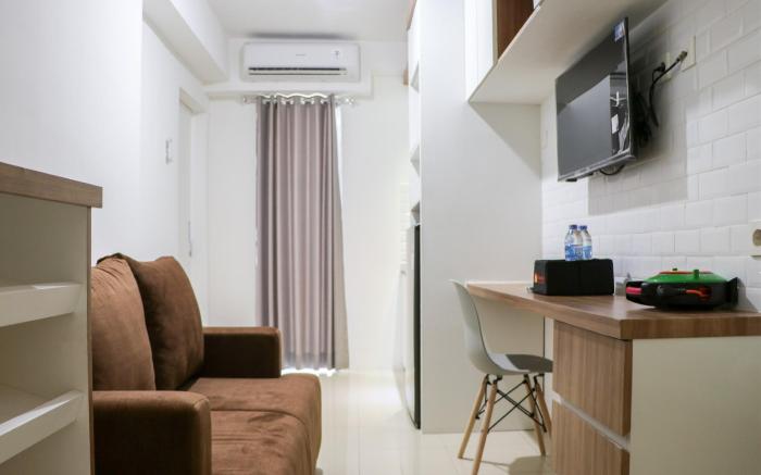Minimalist & Warm 1BR at Bassura City By Travelio
