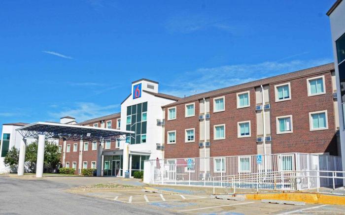 Motel 6 West Des Moines, IA