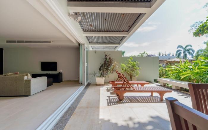 Poppy Beachfront Residence