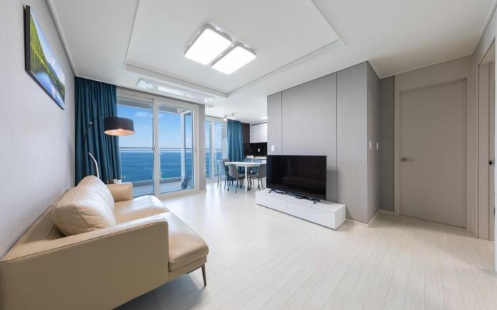 Gangneung The Gangneung Ocean Stay Episode 1