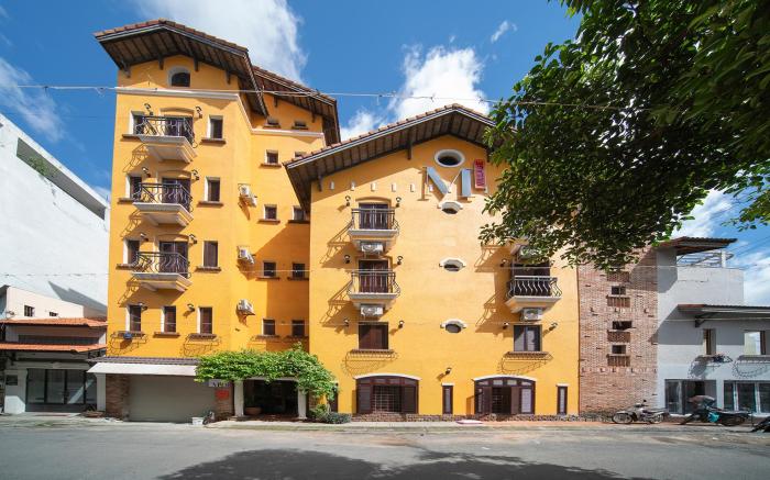 M Village Living Cách Mạng Tháng 8