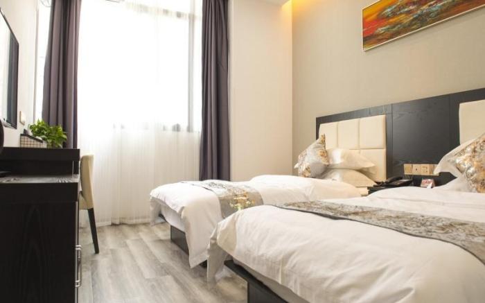 Shell Wuxi Huishan DistrictWanda Plaza Yanqiao Subway Station Hotel                       