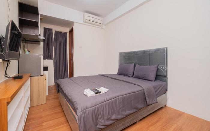 Apartemen Green Lake View Ciputat by Alfa Rooms