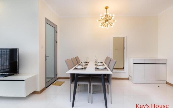KAY'S HOME-Vinhomes Luxury Apartment
