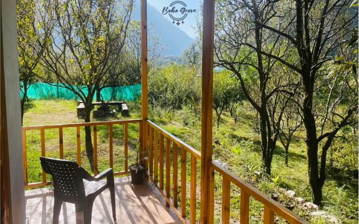 Boho Grove Cafe & Stay 