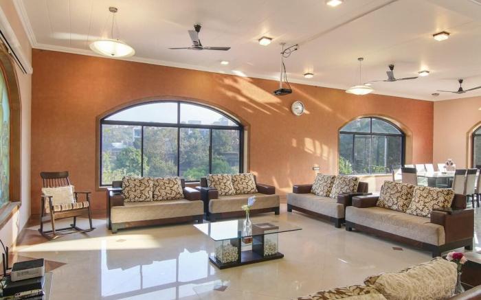 Akbar Villa In Lonavala 4BHK With Pvt Pool