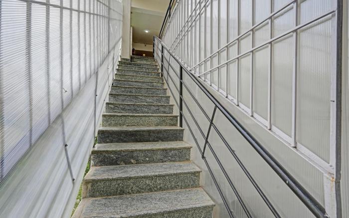 Hotel O Sri Ranga Boarding & Lodging