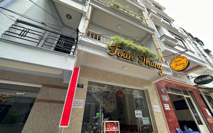 OYO 1206 Toan Thang Homestay