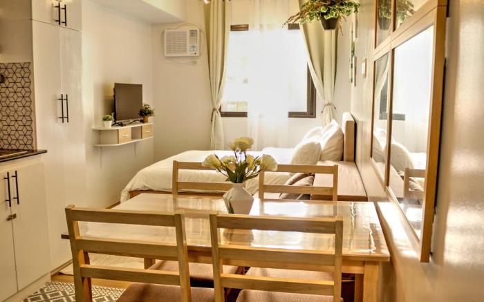 Tagaytay Studio Condominium at Pines Suites