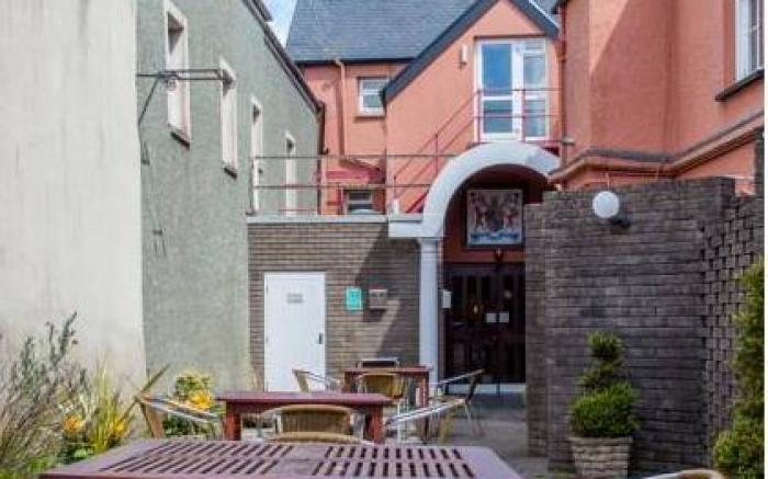 Old Kings Arms Hotel