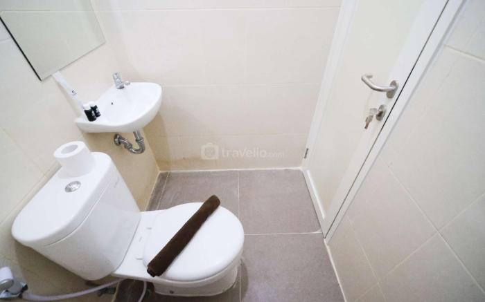 Tidy & Comfy Studio @ Bale Hinggil Apt By Travelio