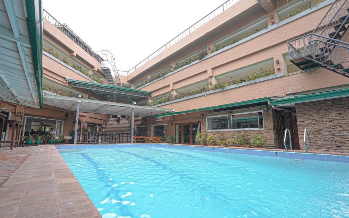 Arzo Hotel Manila