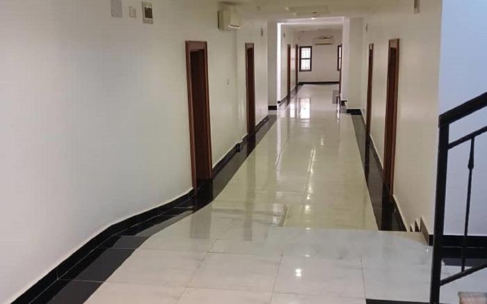 1 Oak Apartments Guzape