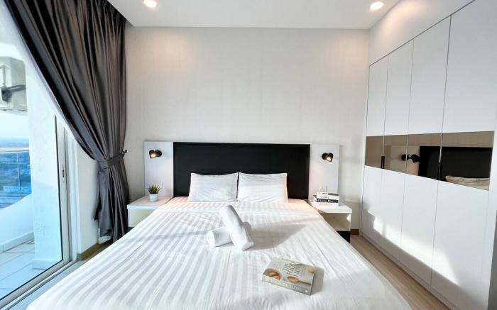 Kota Laksamana 5pax apt nr jonker/klebang/tengkera
