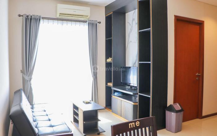 Comfy Design 2BR Apt Thamrin Residence By Travelio