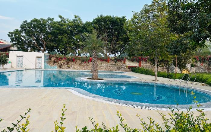 Shree Yog Maya Resort