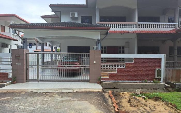 Bintulu AirBnB Homestay