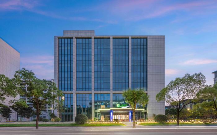 Holiday Inn Express Shanghai Hongqiao Linkong By IHG
