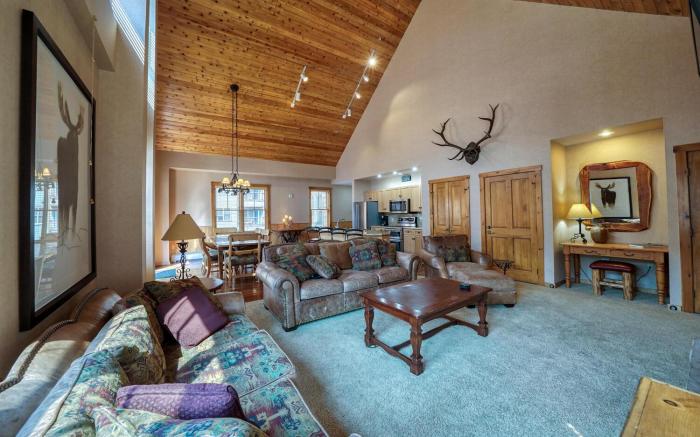Buffalo Lodge 3 Bed 3 Bath BLCD3