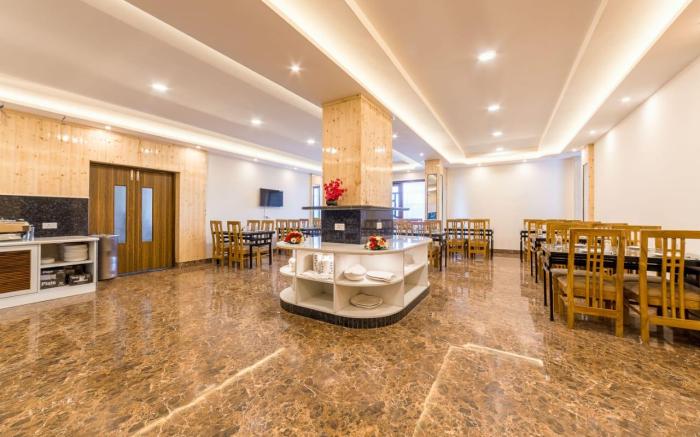 Hotel Blueberry Banquet And Spa Gangtok