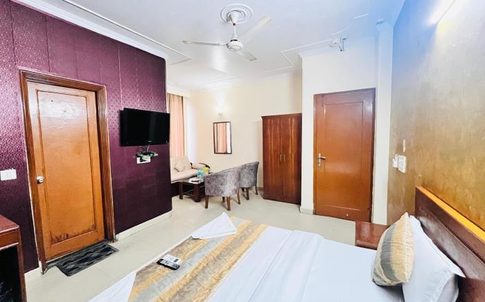 Hotel Sehaj Continental 