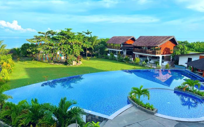 Vistapaloma beach resort