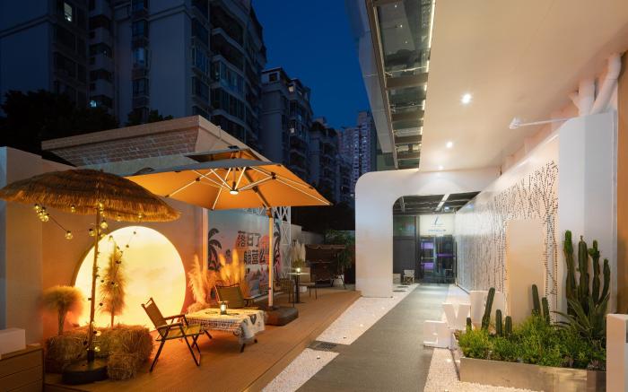 Naiwei L Executive Apartments