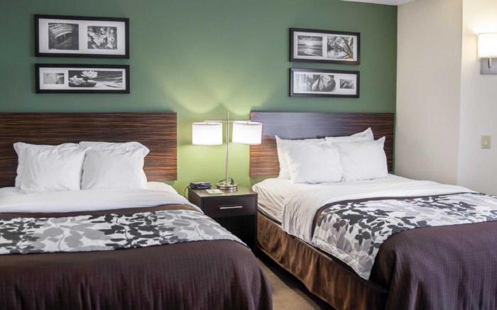 Wingate by Wyndham Bel Air I-95 Exit 77A / APG Area