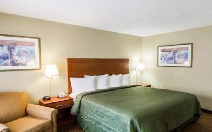 SureStay Hotel by Best Western St. Pete Clearwater Airport