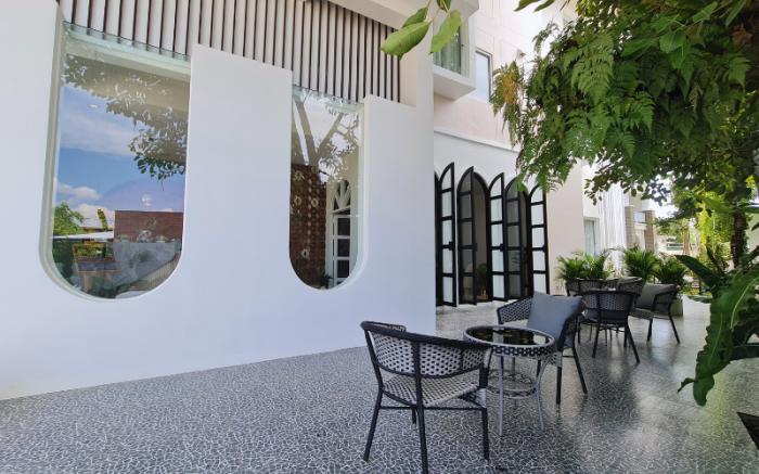 Nanlamoon Hotel