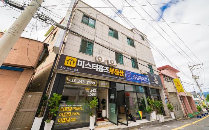 Chuncheon Hue Motel 