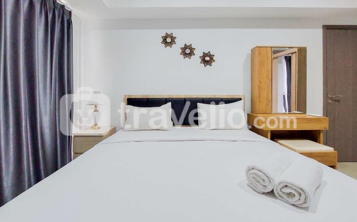 Spacious 2BR Tamansari Bintaro Mansion By Travelio