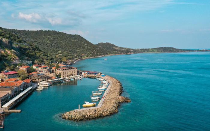 ASSOS TROY PORT HOTEL