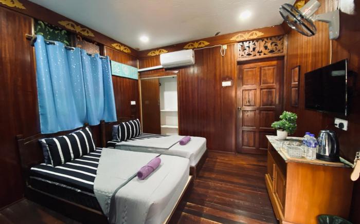 MUOR VILLAGE HOTEL