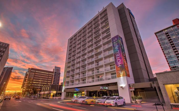 Hotel Arts