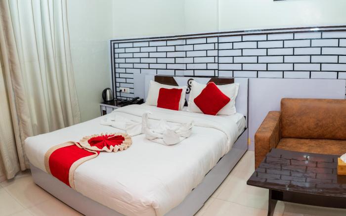 Hotel Janmabhumi