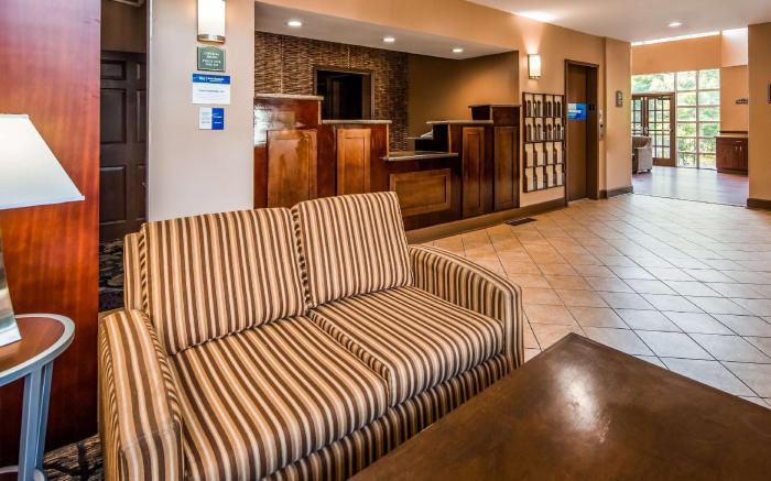 Best Western Plus The Inn and Suites at the Falls