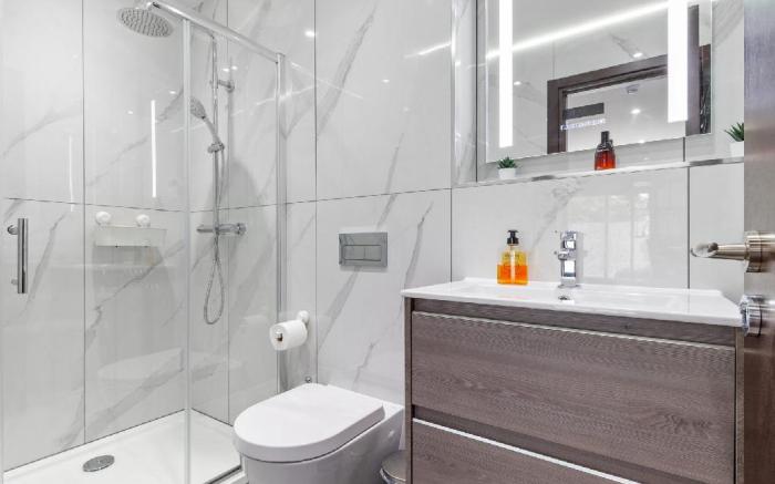 Serviced Luxury Studio Flat Golders Green Finchley