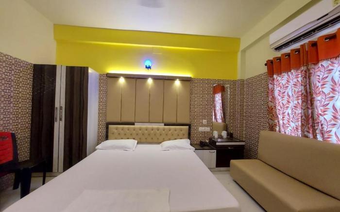 Hindusthan Inn - On Beach