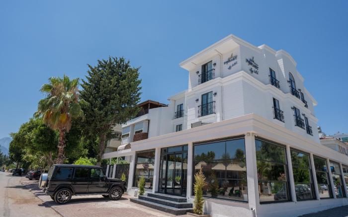 Perast City Hotel