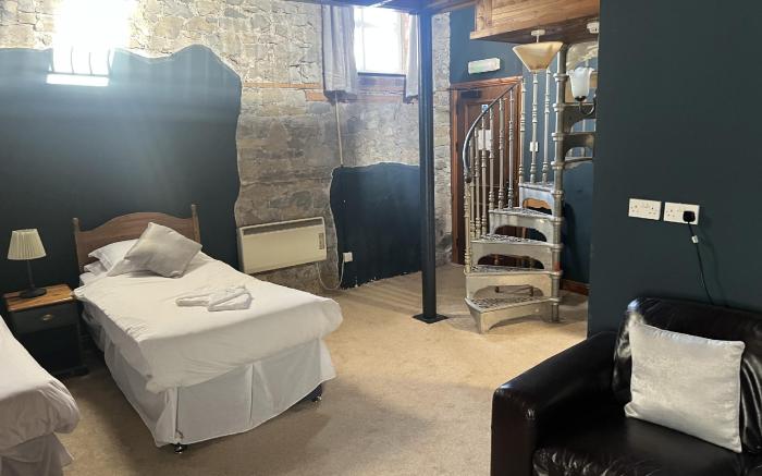The White Lion Hotel