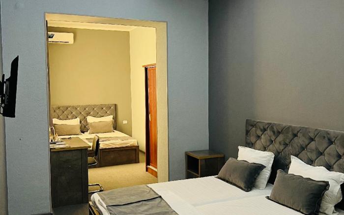The Art Hotel 