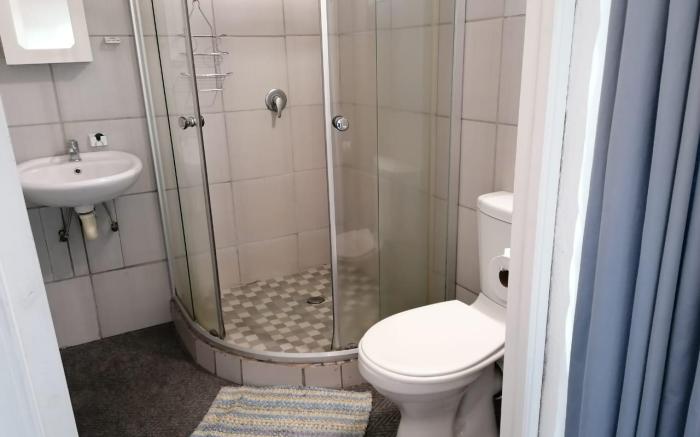 Busa House - Self catering guest house.