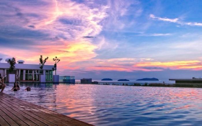 Sunset Seaview Infinity Pool @Sutera Avenue 3BR