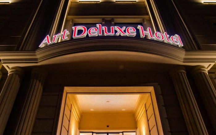ART DELUXE HOTEL