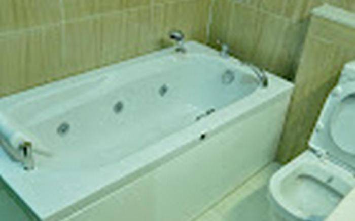 Caledonian Suites