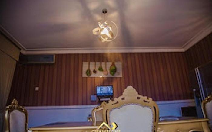 Champions Lodge