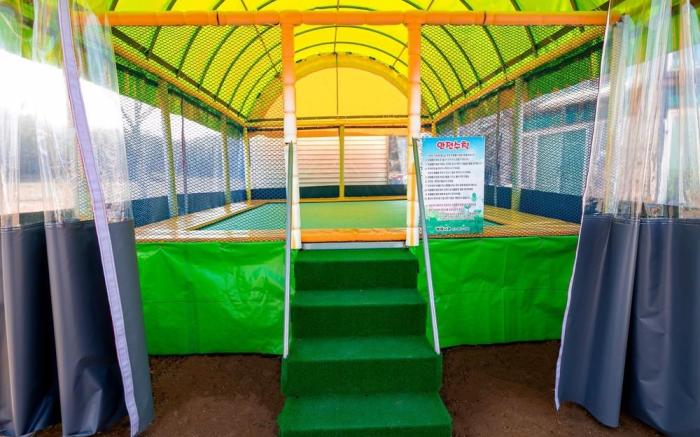 Taean La Luna Spa Pension