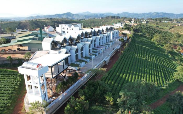 LAKEHILL VILLAS