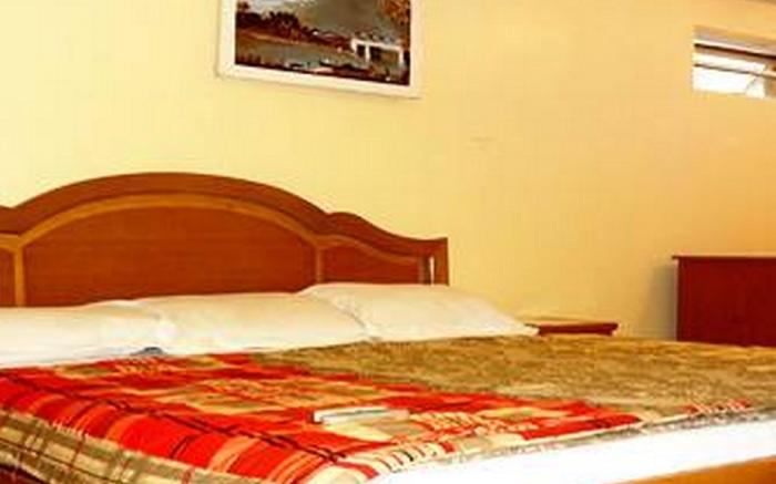 Gloriana Hotel, Garki